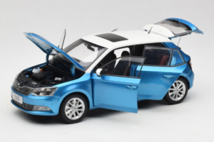 Skoda Fabia Mk3 Sinine OEM 1:18 ZSF000004BLA Metall - pilt 2/8