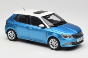 Skoda Fabia Mk3 Sinine OEM 1:18 ZSF000004BLA Metall - pilt 6/8