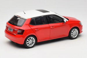Skoda Fabia Mk3 Punane OEM 1:18 ZSF00004ROT Metall - pilt 3/8