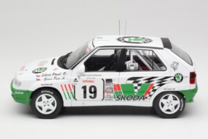 Skoda Felicia Kit Car #19 P. Sibera / P. Gross Tour de Corse 1995 IXO 1:18 18RMC149B Metall - pilt 3/6