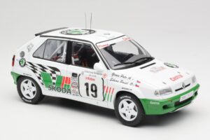 Skoda Felicia Kit Car #19 P. Sibera / P. Gross Tour de Corse 1995 IXO 1:18 18RMC149B Metall - pilt 4/6