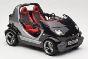 Smart Crossblade 450 Must Minichamps 1:18 0013440V001C02Q00 Metall - pilt 6/8