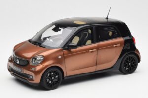 Smart Forfour W453 Must Hazel Pruun Norev 1:18 B66960299 Metall