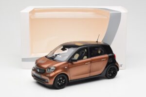 Smart Forfour W453 Must Hazel Pruun Norev 1:18 B66960299 Metall - pilt 8/8