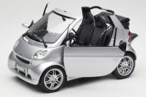 Smart Fortwo W450 Brabus Cabrio Hõbedane Edasimüüja Eriväljaanne Kyosho 1:18 0017769V001C05Q00 Metall - pilt 2/8