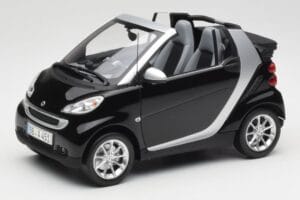 Smart Fortwo Kabriolett W451 Must & Hõbe Minichamps 1:18 Q0022566V001C18Q00 Metall