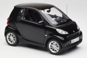 Smart Fortwo Coupe W451 Deep Must Minichamps 1:18 Q0022563V001C02Q00 Metall - pilt 6/8