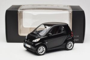 Smart Fortwo Coupe W451 Deep Must Minichamps 1:18 Q0022563V001C02Q00 Metall - pilt 8/8
