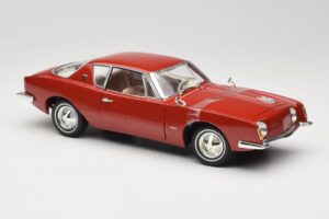 Studebaker Avanti Punane Solido 1:18 421183270 Metall - pilt 6/8