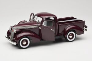 Studebaker Coupe Express Pickup Pruun American Mint 1:18 92458-R1 Metall - pilt 2/8