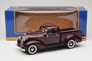 Studebaker Coupe Express Pickup Pruun American Mint 1:18 92458-R1 Metall - pilt 8/8