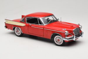 Studebaker Golden Hawk Apache Red Motor City 1:18 80009 Metall - pilt 6/8