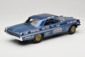 Pontiac Catalina Super Duty Super Stock #655 Sinine 1962 Auto World 1:18 AW201/06 Metall - pilt 3/8