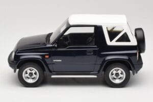 Suzuki Vitara Cabrio JLX Deep Blue Pearl Metallic Otto 1:18 OT492 Vaik - pilt 3/6