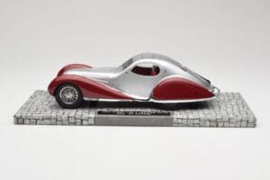Talbot-Lago T150 C-SS Coupe Hõbedane Punane Minichamps 1:18 107117121 Vaik - pilt 3/6