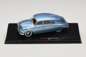 Tatra T600 Tatraplan Sinine IXO 1:43 CLC594N Metall
