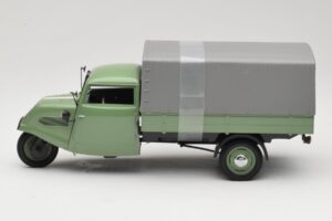 Tempo Dreirad Canvas Roheline Minichamps 1:18 180099020 Metall - pilt 4/8
