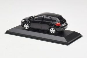 Toyota Auris E150 Must Minichamps 1:43 TOYOTA004 Metall - pilt 3/4