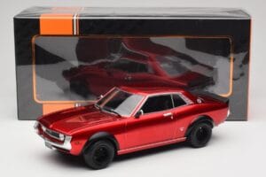 Toyota Celica 2000 GT RA21 Solar Red IXO 1:18 18CMC190 Metall - pilt 6/6