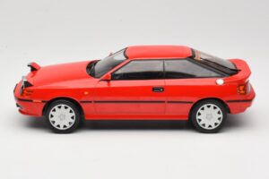 Toyota Celica GT-Four ST165 Punane IXO 1:18 18CMC001 Metall - pilt 3/6