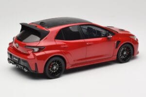 Toyota GR Corolla Circuit Edition E210 Supersonic Red Otto 1:18 OT1072 Vaik - pilt 2/6