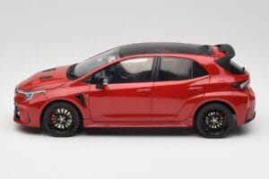 Toyota GR Corolla Circuit Edition E210 Supersonic Red Otto 1:18 OT1072 Vaik - pilt 3/6