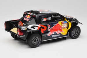 Toyota GR DKR Hilux Evo #206 L. Moraes / A. Monleon Rally Dakar 2024 IXO 1:18 18RMC238A Metall - pilt 2/6