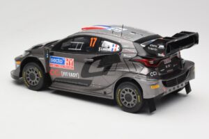 Toyota GR Yaris Rally1 #17 Toyota Gazoo Racing WRT S. Ogier / V. Landais Rally Finland 2024 IXO 1:18 18RMC216 Metall - pilt 5/6