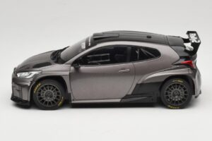 Toyota GR Yaris Rally2 Hall IXO 1:18 18CMC210 Metall - pilt 3/6