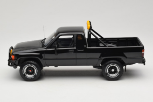Toyota Hilux N60 SR5 Pickup Must Otto 1:18 OT481B Vaik - pilt 3/6