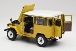 Toyota Land Cruiser FJ40 Sinepi Kollane Kyosho 1:18 08971Y Metall - pilt 5/8