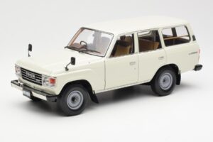 Toyota Land Cruiser J60 Valge Kyosho 1:18 08956W Metall