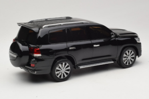 Toyota Land Cruiser LC200 Must Kengfai 1:18 KF024-13 Metall - pilt 3/8