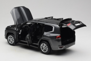 Toyota Land Cruiser LC300 ZX Hall LCD 1:18 LCD18013-ZX-GR Metall - pilt 5/8