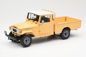 Toyota Land Cruiser Pickup Beež Kyosho 1:18 08958BE Metall