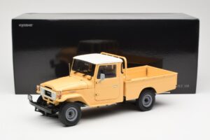 Toyota Land Cruiser Pickup Beež Kyosho 1:18 08958BE Metall - pilt 8/8