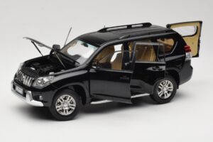 Toyota Land Cruiser Prado J150 Must Paudi Model 1:18 623132-BK Metall - pilt 2/8