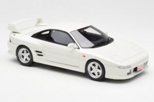 Toyota MR2 W20 TRD 2000GT Super Valge Otto 1:18 OT749 Vaik - pilt 4/6