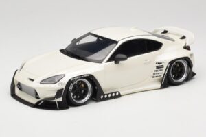 Toyota Pandem GR86 ZN8 Crystal White GT Spirit 1:18 GT498 Vaik
