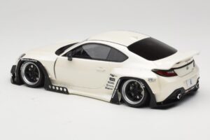 Toyota Pandem GR86 ZN8 Crystal White GT Spirit 1:18 GT498 Vaik - pilt 5/6