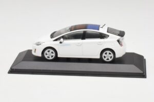 Toyota Prius XW30 Super Valge Minichamps 1:43 PRIUS001 Metall