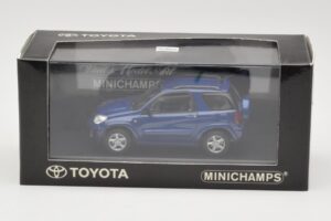Toyota RAV4 Tumesinine Hall Sisemus Minichamps 1:43 433166004 Metall - pilt 4/4