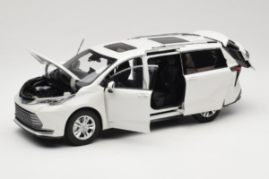 Toyota Sienna XL30 Valge OEM 1:18 TOYOTA013 Metall - pilt 2/8