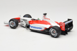 Toyota TF102 #25 A. McNish Panasonic Toyota Racing Showcar 2002 Minichamps 1:18 103020075 Metall - pilt 5/6