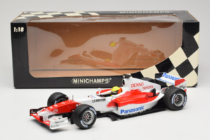 Toyota TF105 #17 R. Schumacher Panasonic Toyota Racing Showcar 2005 Minichamps 1:18 100050087 Metall - pilt 7/7