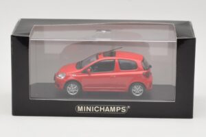 Toyota Yaris TS Punane Minichamps 1:43 430166062 Metall - pilt 4/4