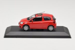Toyota Yaris TS Punane Minichamps 1:43 430166062 Metall
