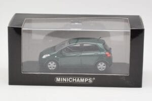 Toyota Yaris XP10 Oxford Green Minichamps 1:43 400166501 Metall - pilt 4/4