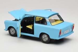 Trabant 601 Sinine Sun Star 1:18 4290 Metall - pilt 5/8