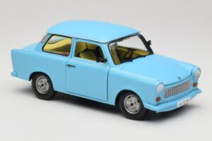 Trabant 601 Sinine Sun Star 1:18 4290 Metall - pilt 6/8